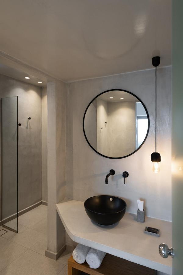 Saint John Oia-Exclusive Private Heated Pool Villas Ngoại thất bức ảnh