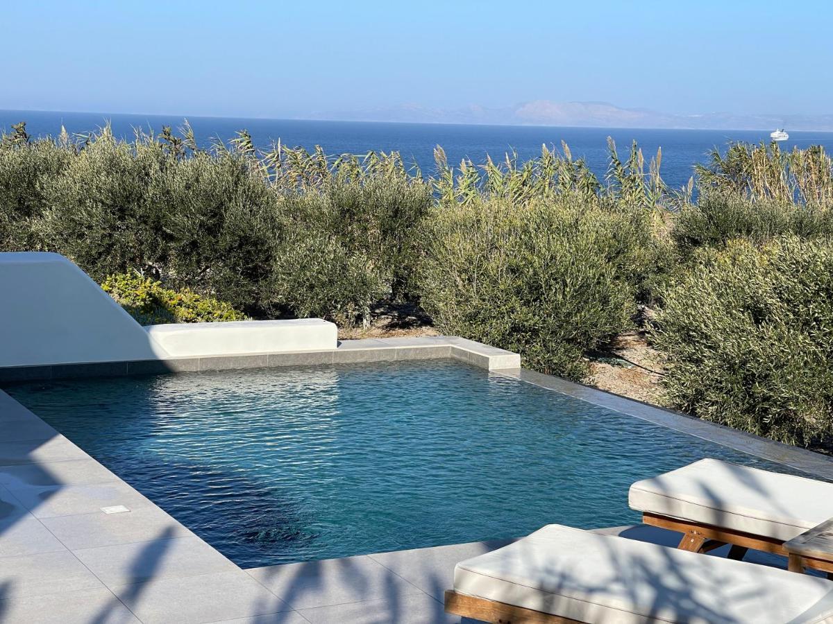Saint John Oia-Exclusive Private Heated Pool Villas Ngoại thất bức ảnh